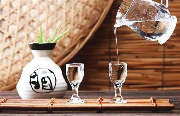 中秋酒禮丨月已滿，杯莫空，佳節(jié)有酒萬事足！509.jpg